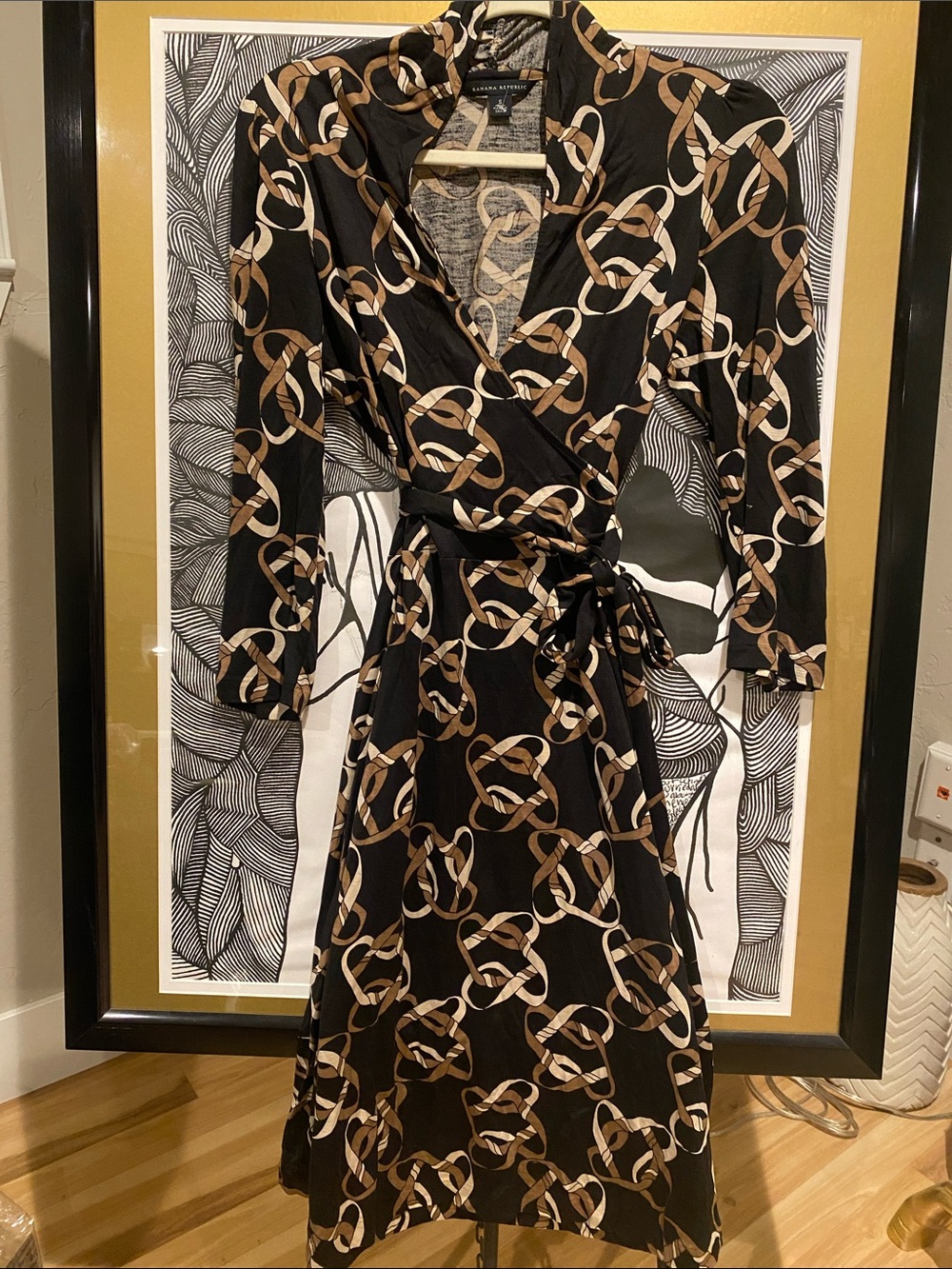 Banana Republic Black Wrap Dress with Beige Chain-Print EUC SM